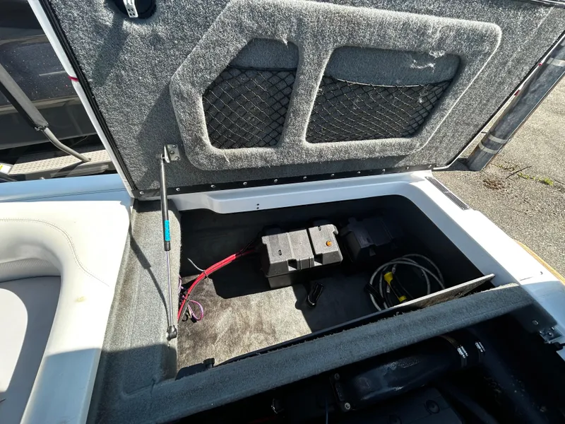 Slide: The Image of Malibu 23 2001 - 18