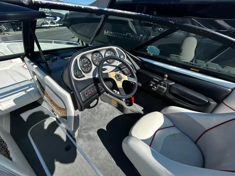 Slide: The Image of Malibu 23 2001 - 8