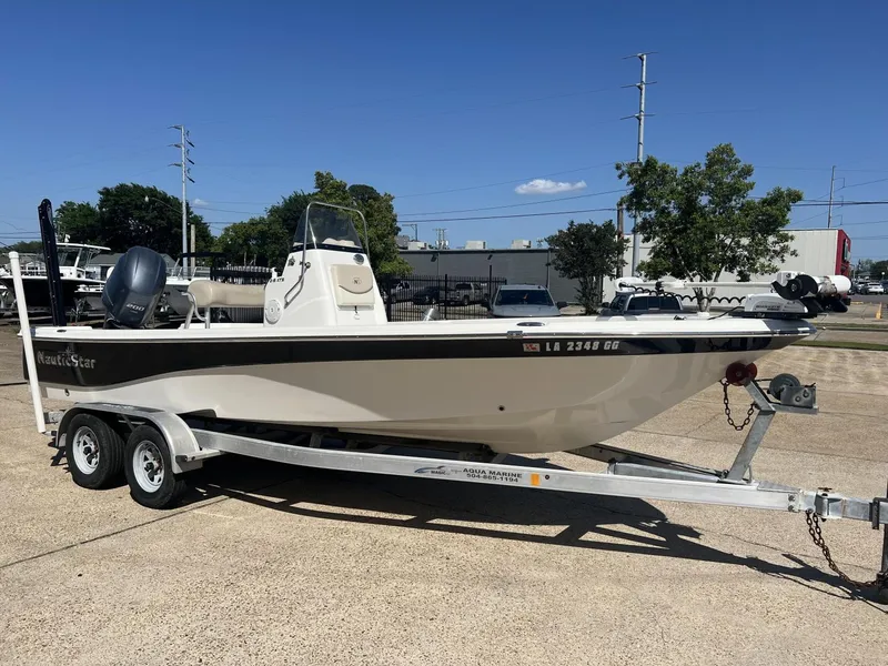 Slide: The Image of NauticStar 215 XTS 2017 - 5