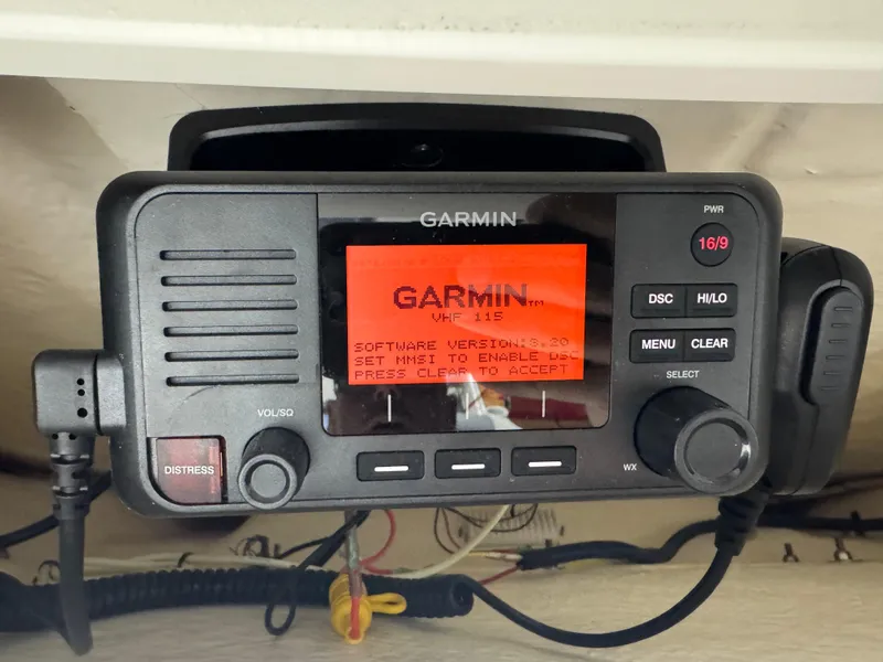 Slide: The Image of Robalo 246 Cayman 2023 - 62