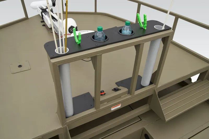 Slide: The Image of Tracker Grizzly 2072 CC Sportsman 2025 - 27