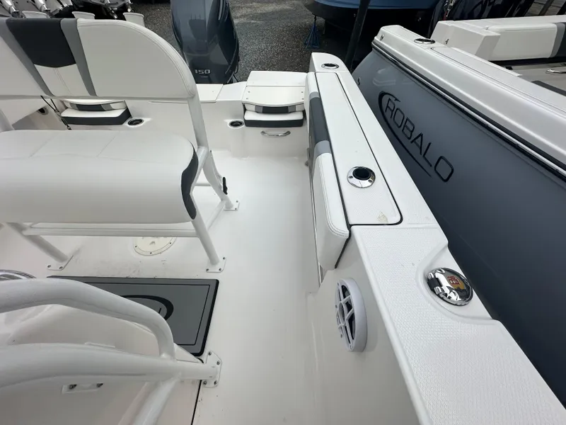 Slide: The Image of 2023 Robalo R200 Center Console boat interior with seating and console details. - 5