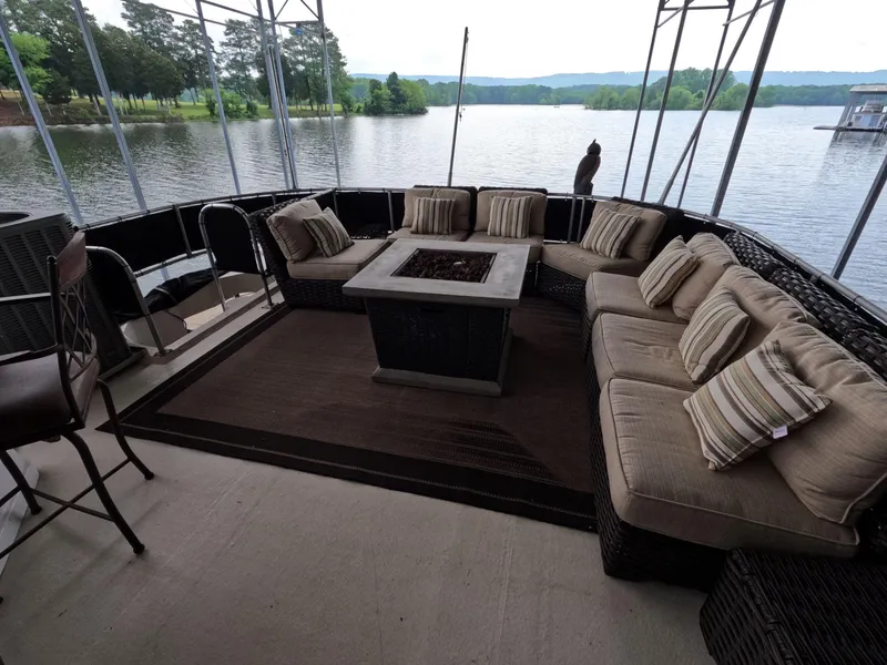 Slide: The Image of Jamestowner 1667WB Americana Custom 1998 - 68