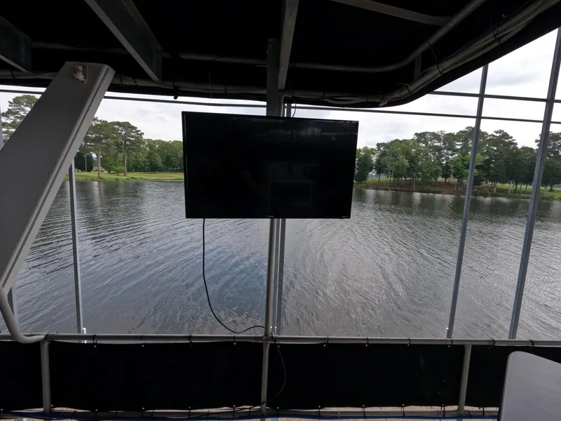 Slide: The Image of Jamestowner 1667WB Americana Custom 1998 - 73