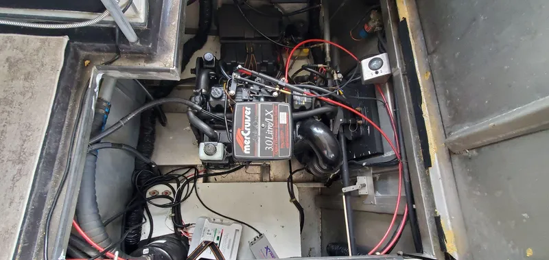 Slide: The Image of Jamestowner 1667WB Americana Custom 1998 - 95