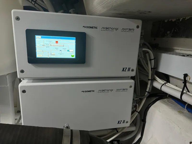 Slide: The Image of Cruisers Yachts 60 Cantius 2021 - 58