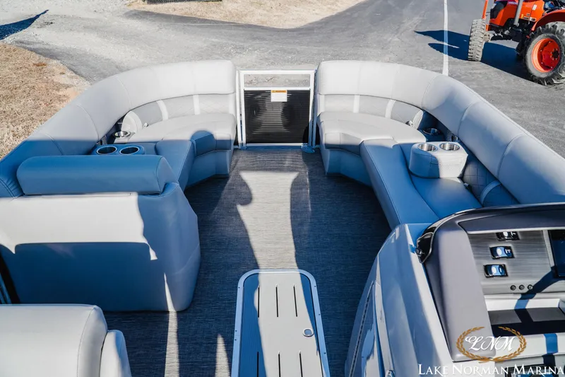 Slide: The Image of Bennington 23LSB 2024 - 11