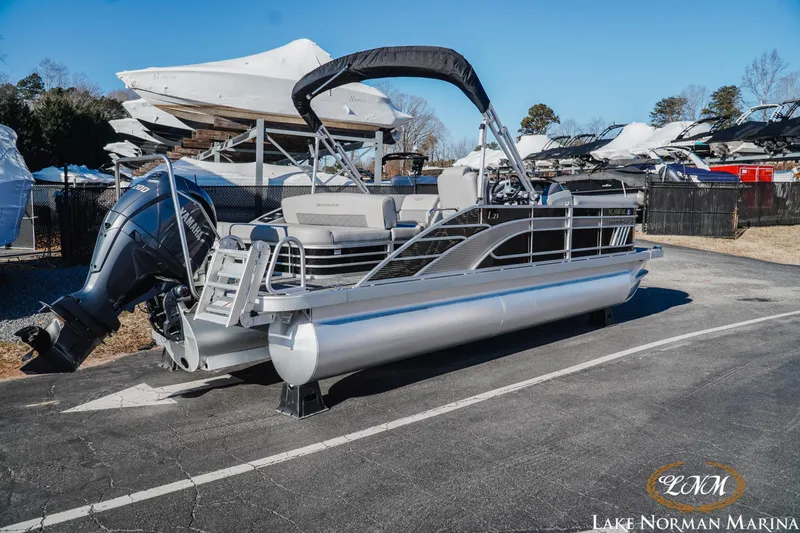 Slide: The Image of Bennington 23LSB 2024 - 3