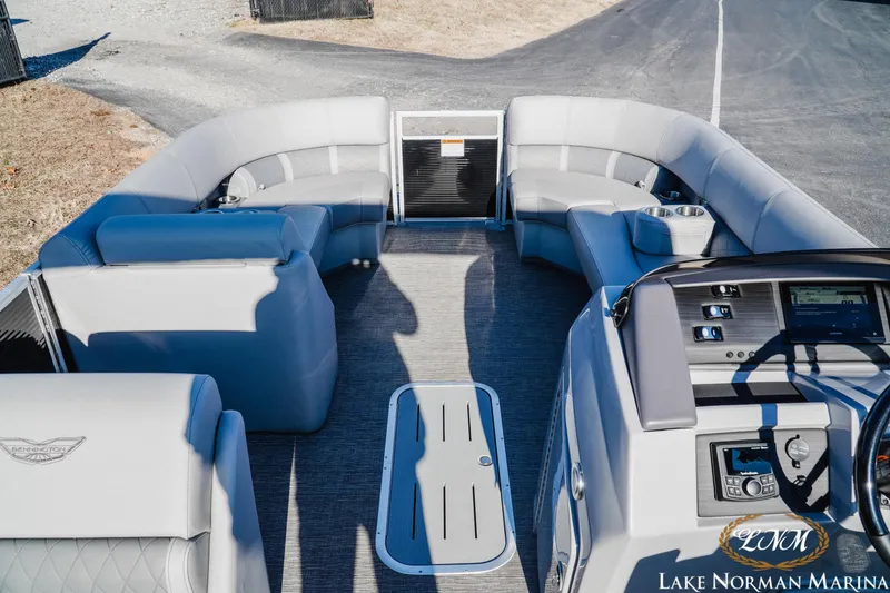 Slide: The Image of Bennington 23LSB 2024 - 7