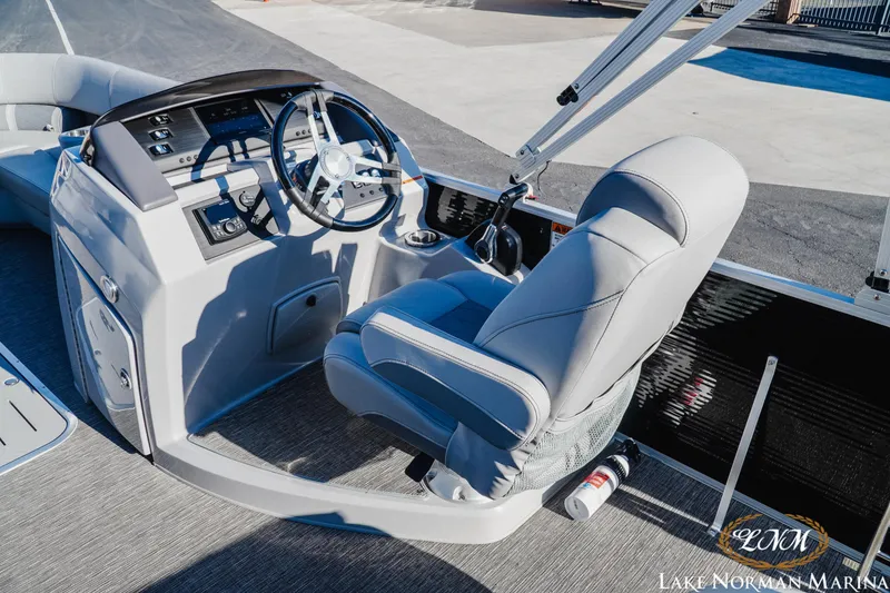 Slide: The Image of Bennington 23LSB 2024 - 9