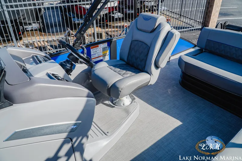 Slide: The Image of Bennington 24LXSSB 2024 - 13