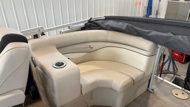 Slide: The Image of Bennington 20SSRCX 2019 - 15