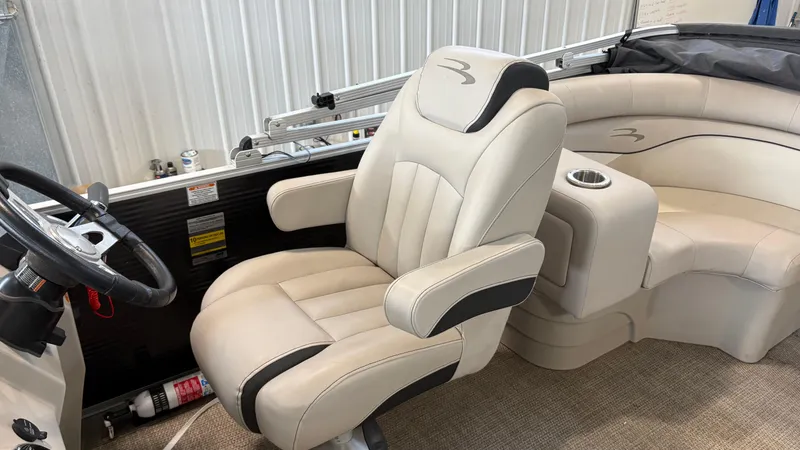 Slide: The Image of Bennington 20SSRCX 2019 - 8