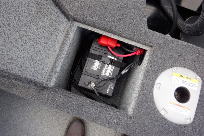 Slide: The Image of Battery compartment of 2023 Crestliner 1650 FISH HAWK SE WT boat. - 28