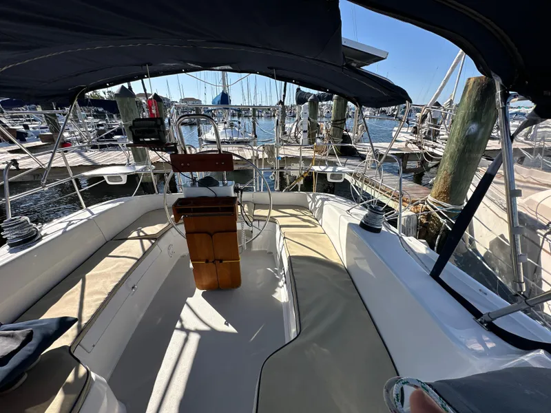 Slide: The Image of Catalina 350 2005 - 17