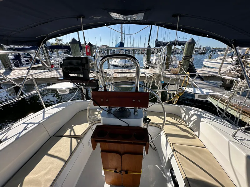 Slide: The Image of Catalina 350 2005 - 19