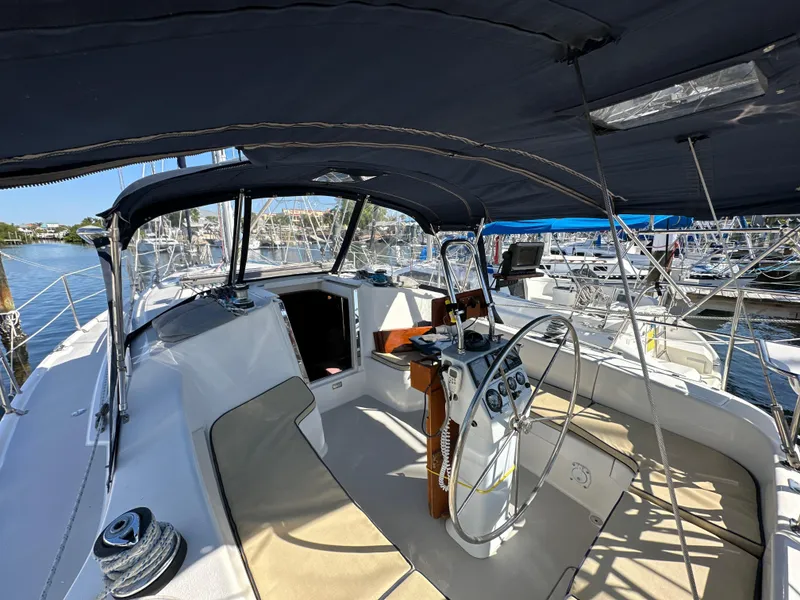 Slide: The Image of Catalina 350 2005 - 28
