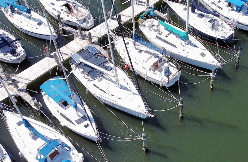 Slide: The Image of Catalina 350 2005 - 88