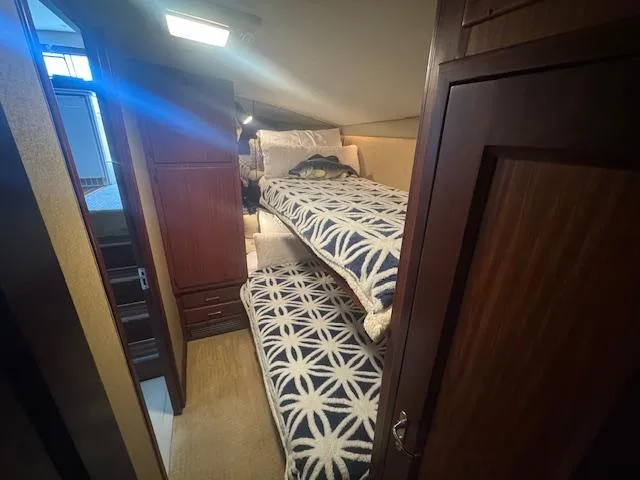 Slide: The Image of Hatteras 52 Convertible 1988 - 54