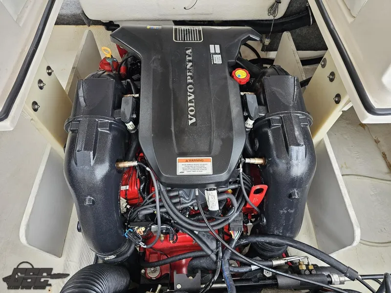 Slide: The Image of Volvo Penta engine in a 2011 Regal 2500 Bowrider boat, detailed view. - 46