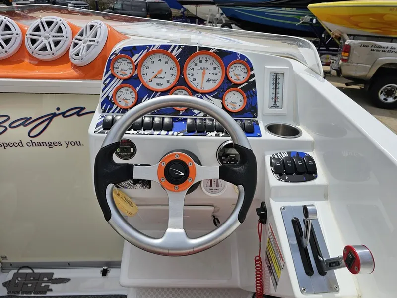 Slide: The Image of Baja 25 Outlaw 2005 - 70