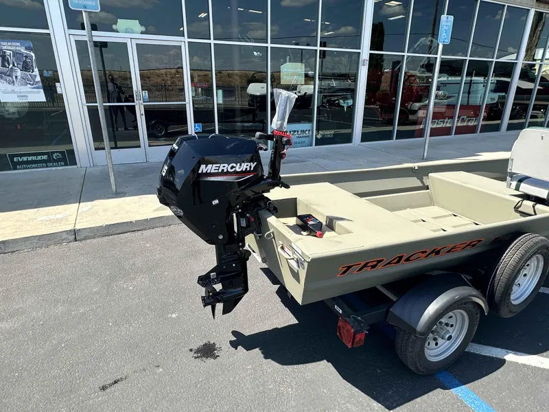 Slide: The Image of Tracker Grizzly Jon 2024 - 7