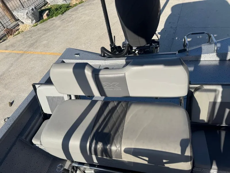 Slide: The Image of Xpress H22B Bay 2023 - 12