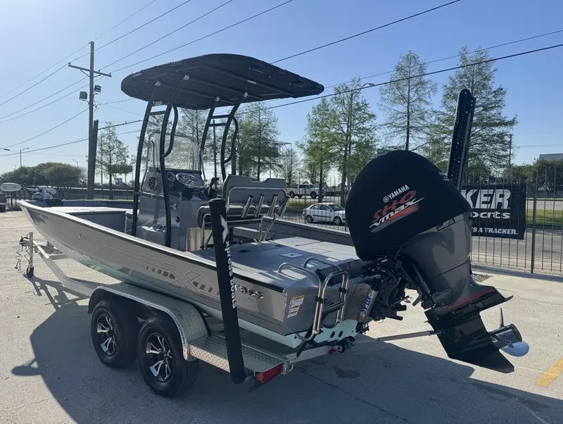 Slide: The Image of Xpress H22B Bay 2023 - 3