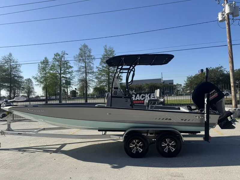 Slide: The Image of Xpress H22B Bay 2023 - 4