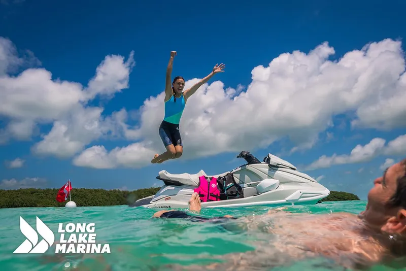 Slide: The Image of Yamaha VX Cruiser HO W/ Audio 2025 - 6