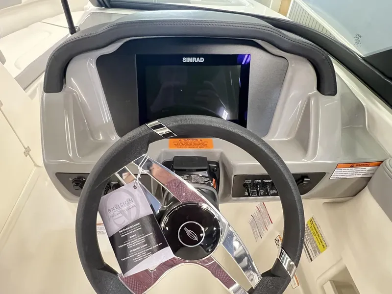 Slide: The Image of Chaparral SSI 23 SPORT OUTBOARD 2025 - 11