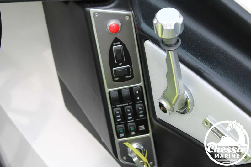 Slide: The Image of MasterCraft XT 21 2017 - 14