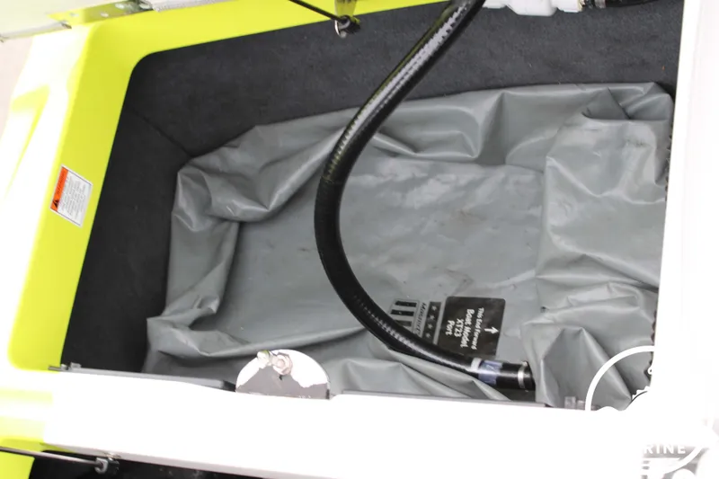 Slide: The Image of MasterCraft XT 21 2017 - 22