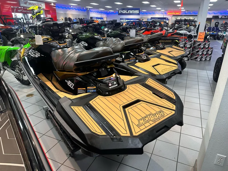 Slide: The Image of Kawasaki JET SKI ULTRA 160LX 2024 - 3