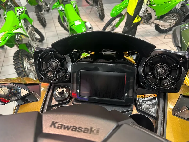 Slide: The Image of Kawasaki JET SKI ULTRA 160LX 2024 - 5