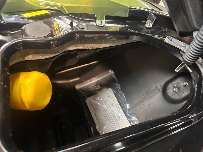 Slide: The Image of Kawasaki JET SKI ULTRA 160LX 2025 - 11