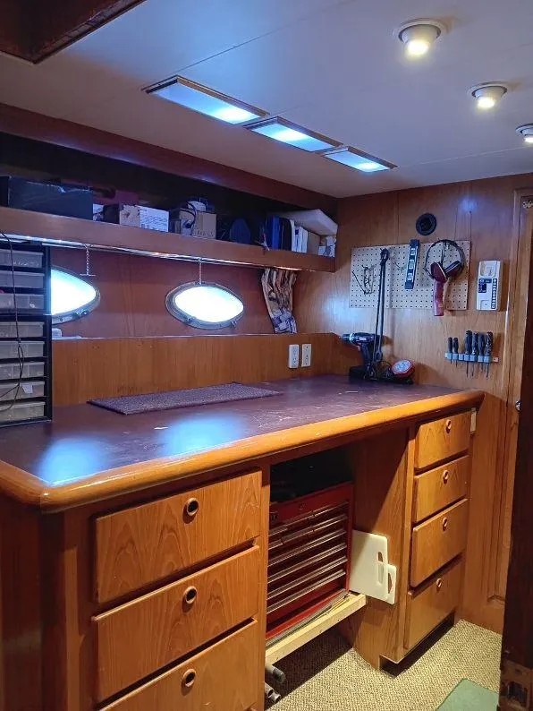 Slide: The Image of Kha Shing Motoryacht 1993 - 103