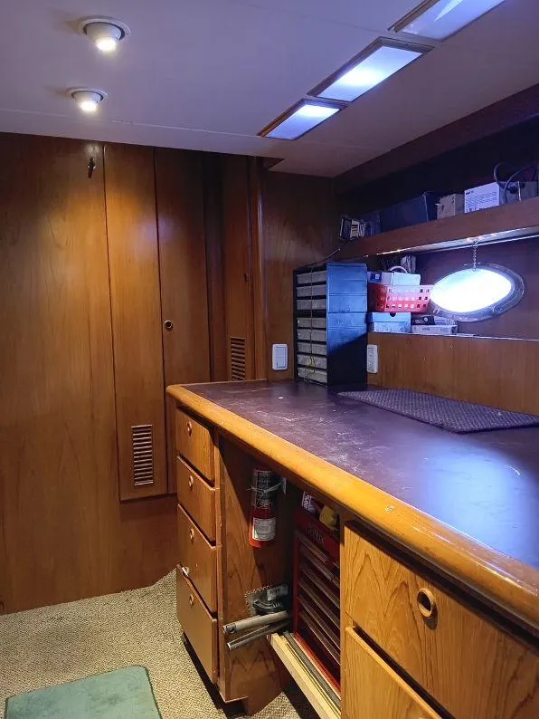 Slide: The Image of Kha Shing Motoryacht 1993 - 104