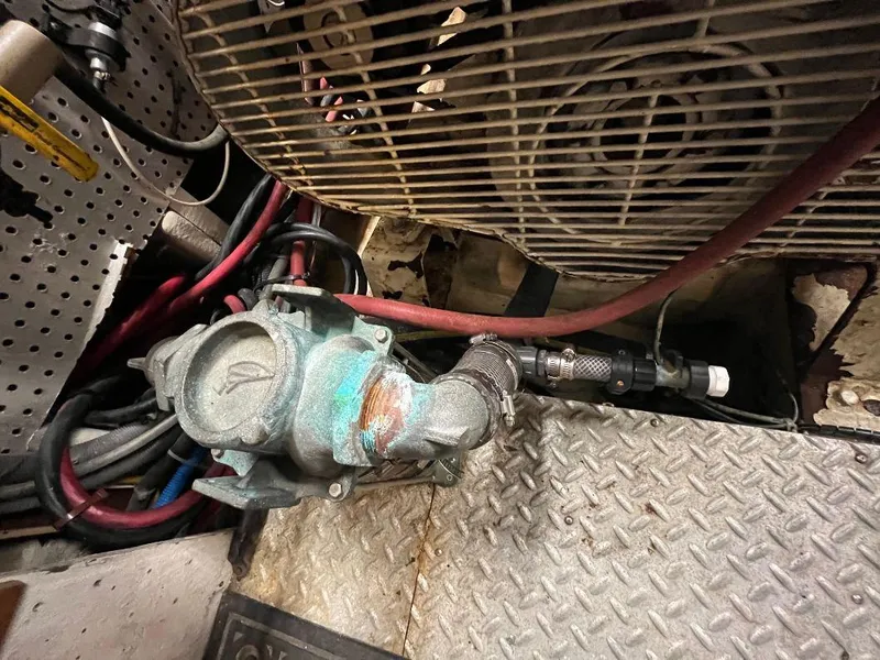 Slide: The Image of Kha Shing Motoryacht 1993 - 107