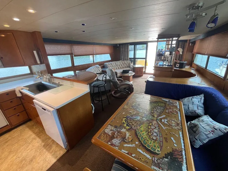 Slide: The Image of Kha Shing Motoryacht 1993 - 57