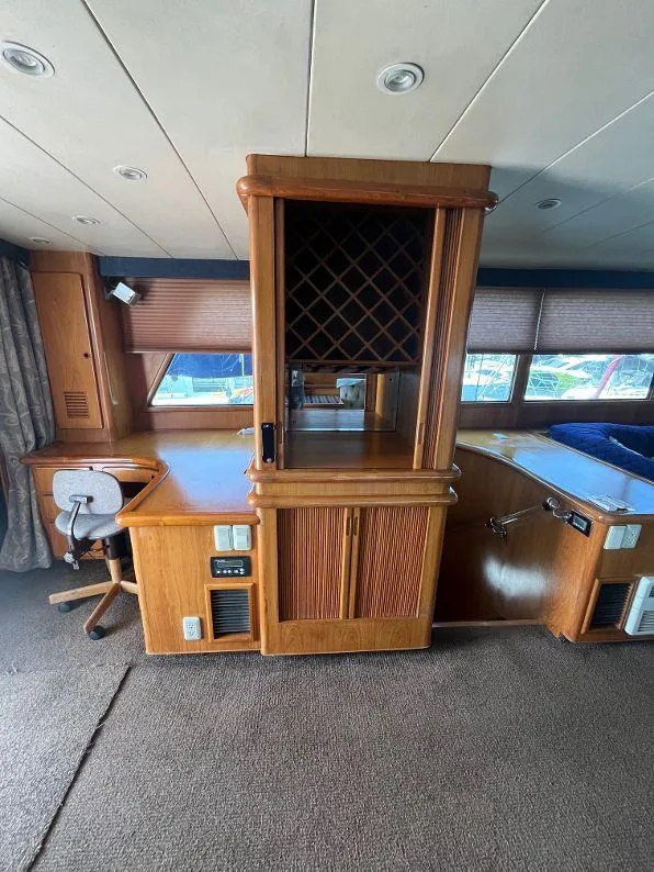 Slide: The Image of Kha Shing Motoryacht 1993 - 68