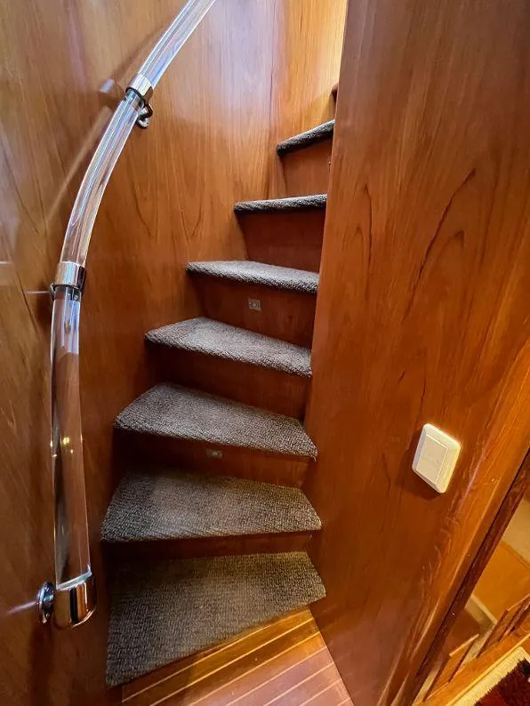 Slide: The Image of Kha Shing Motoryacht 1993 - 76