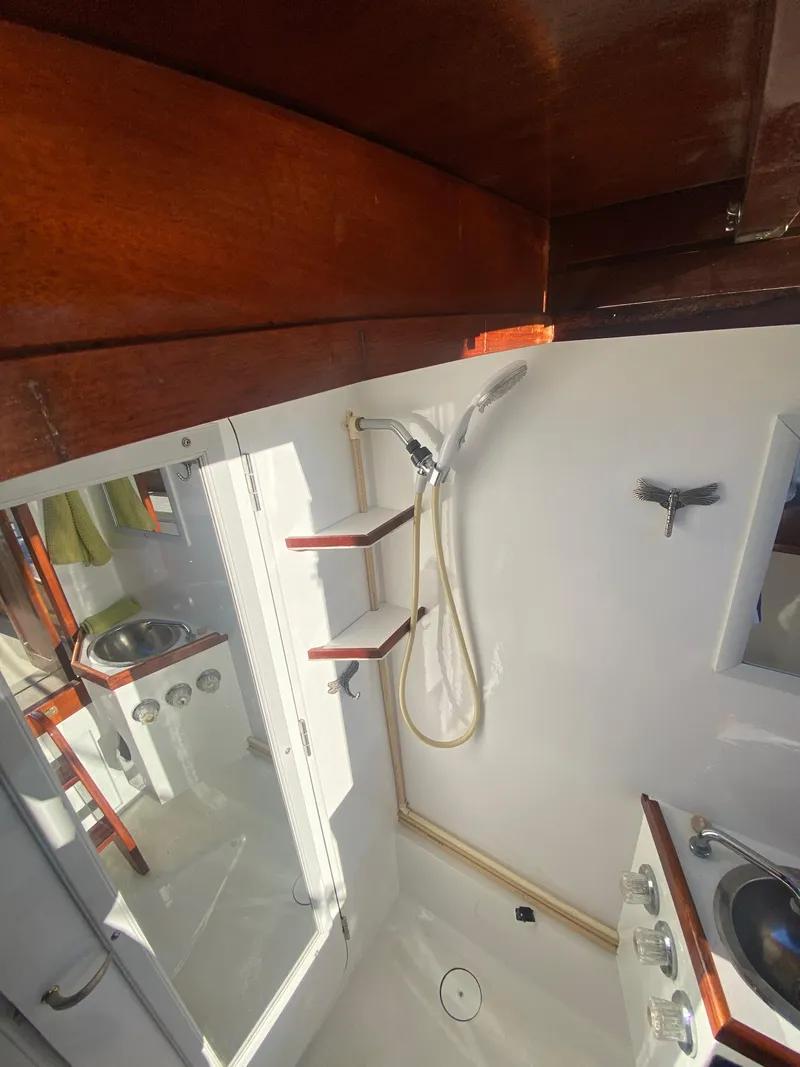 Slide: The Image of Interior of 2012 Custom 37ft Catboat Yacht with shower and sink. - 41