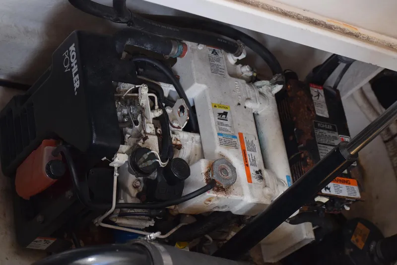 Slide: The Image of Sea Ray 340 Sundancer 2005 - 52