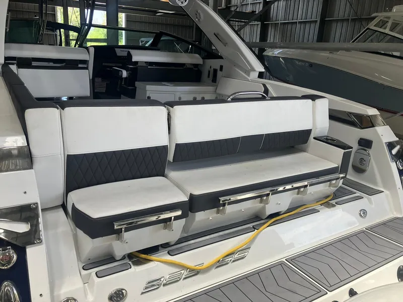 Slide: The Image of Monterey 385 Super Sport 2023 - 67