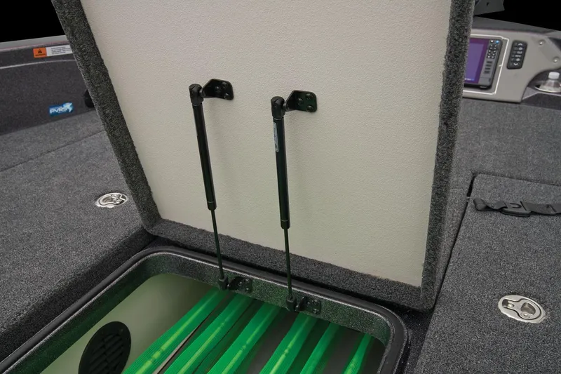 Slide: The Image of Ranger 621FS Pro 2025 - 29