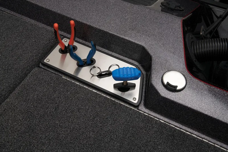 Slide: The Image of Ranger 621FS Pro 2025 - 68