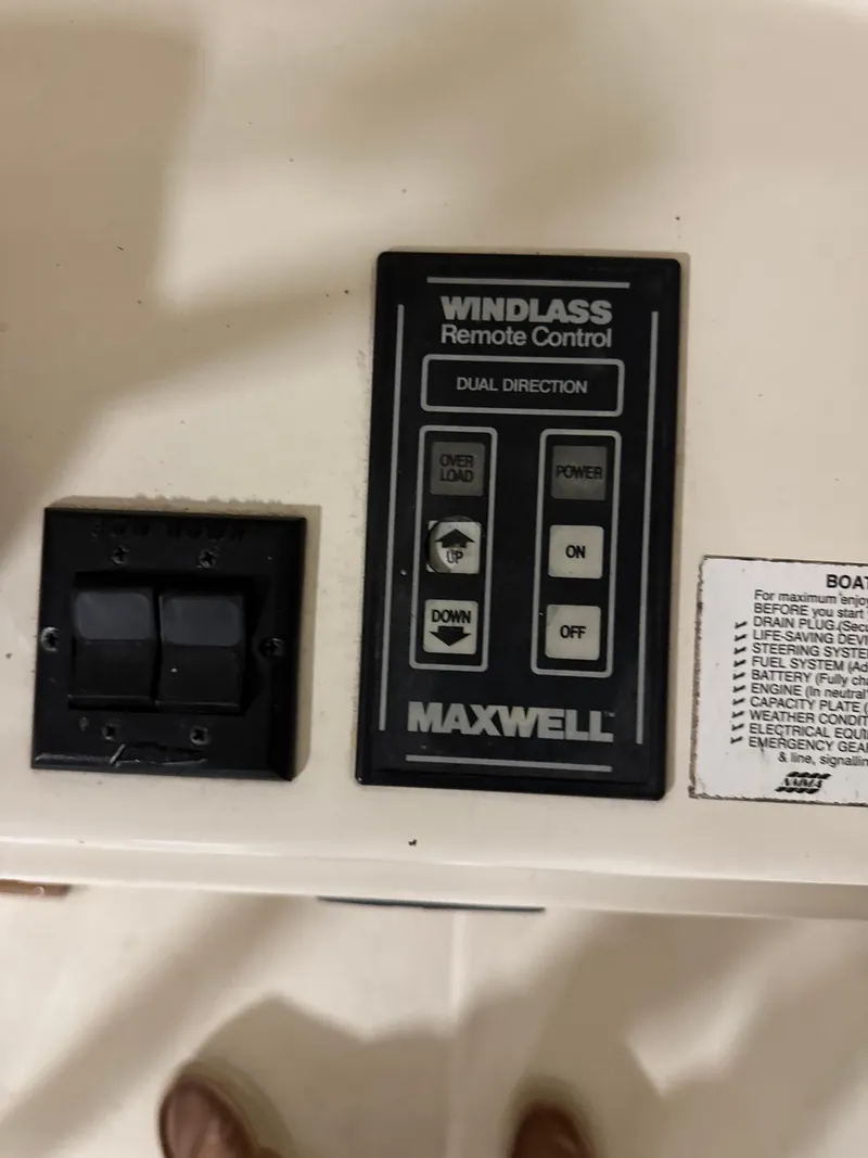 Slide: The Image of Maxwell windlass remote control on 1990 Tiara Yachts 4300 Convertible. - 19