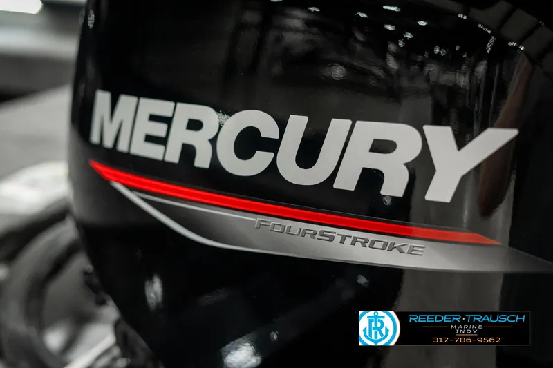 Slide: The Image of Mercury FourStroke engine on 2025 Lund 1675 Adventure SS boat. - 39