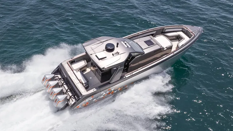 Slide: The Image of Cigarette 42' Auroris 2025 - 65